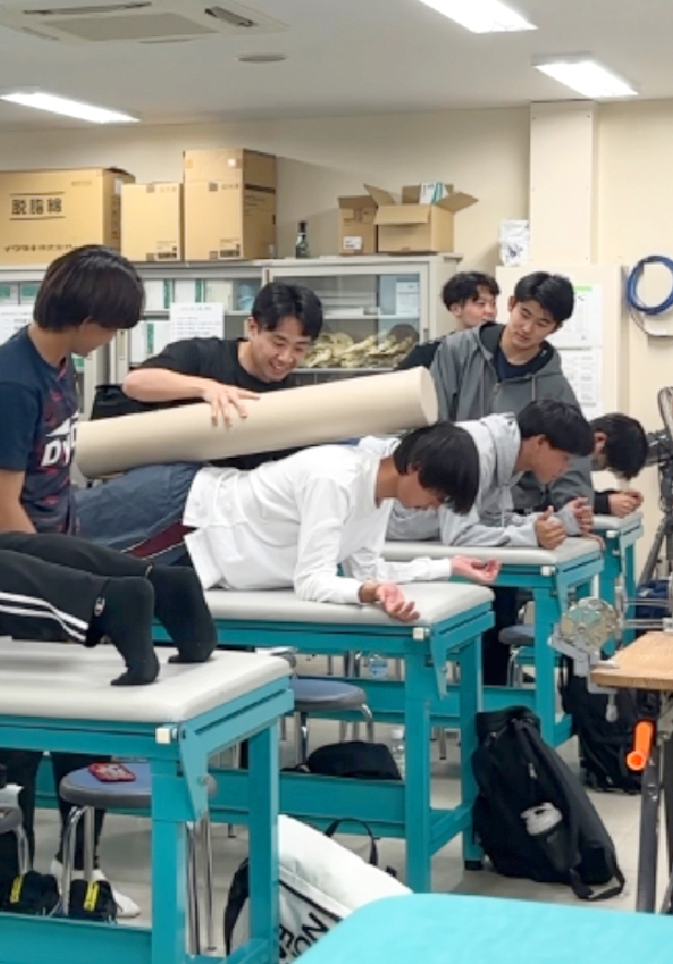 特別授業の様子（実技演習）