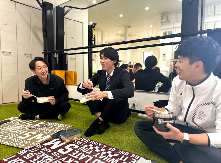 スタッフとランチ会「先輩のリアルな声」